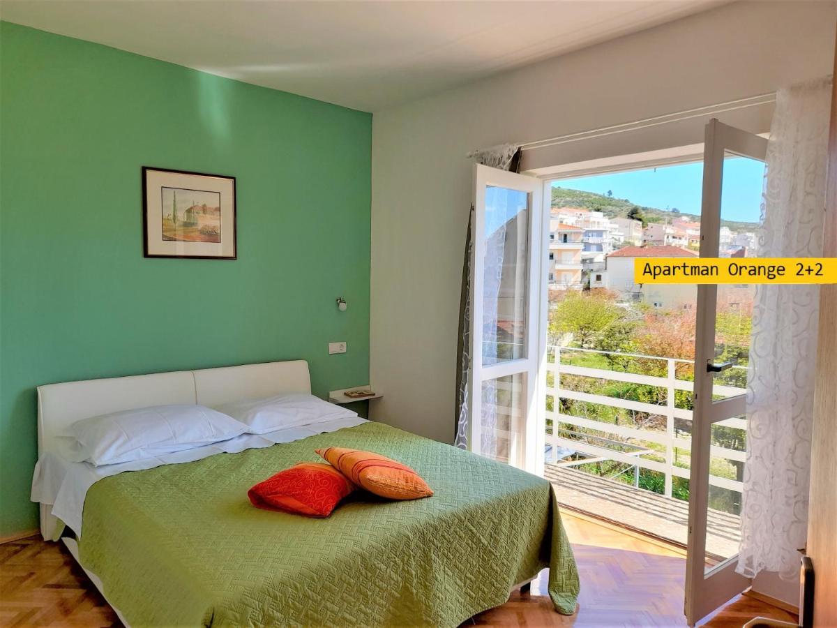 Apartments Garden House Podgora Ngoại thất bức ảnh
