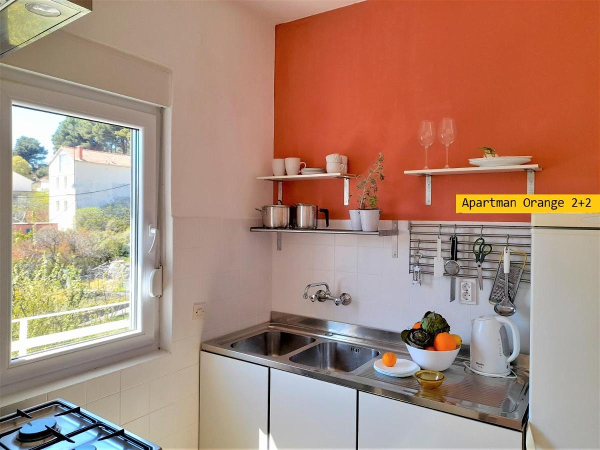 Apartments Garden House Podgora Ngoại thất bức ảnh