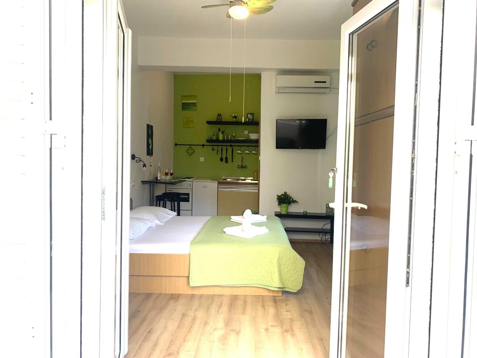 Apartments Garden House Podgora Phòng bức ảnh